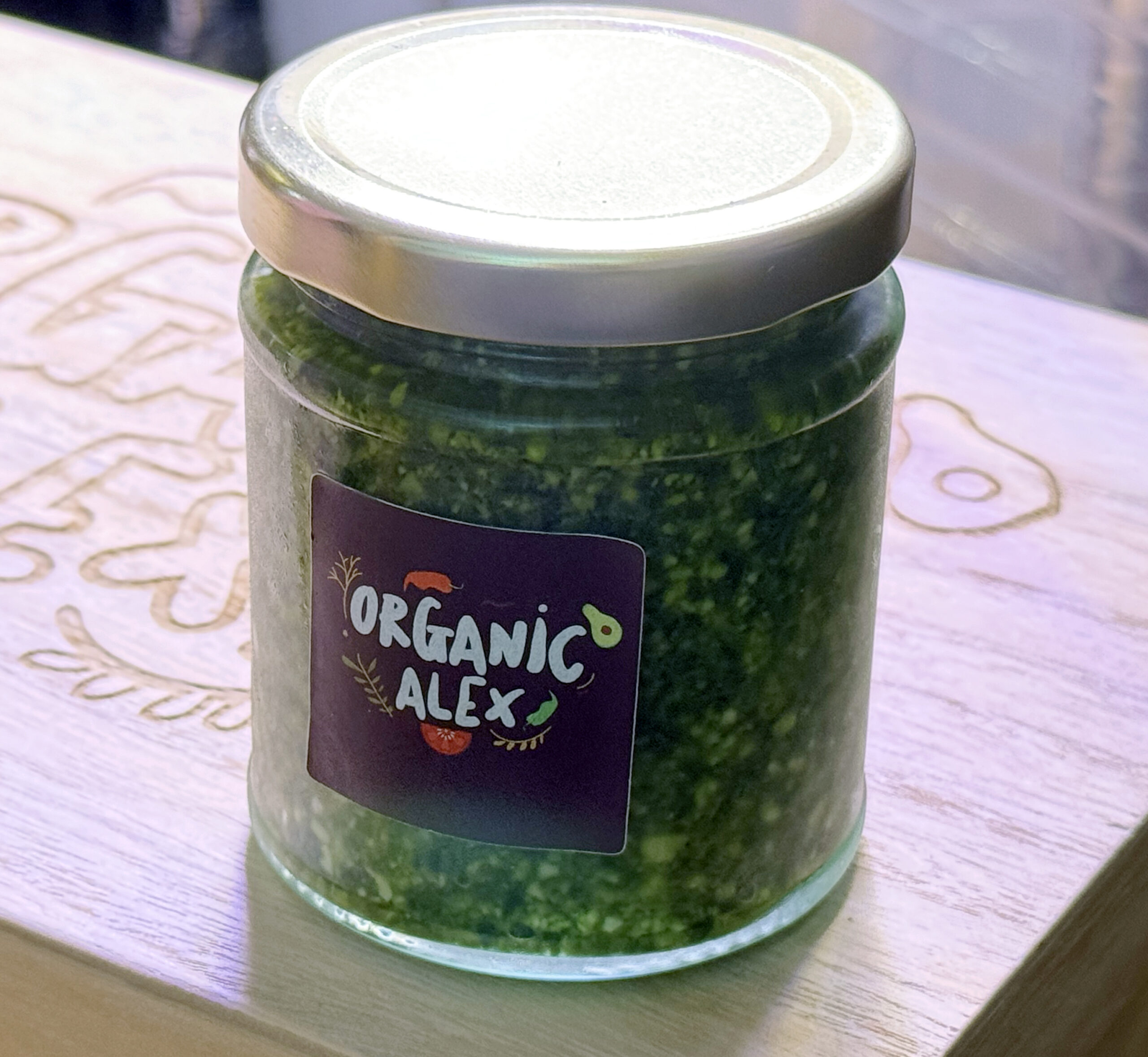 Wild Garlic Macadamia Pesto
